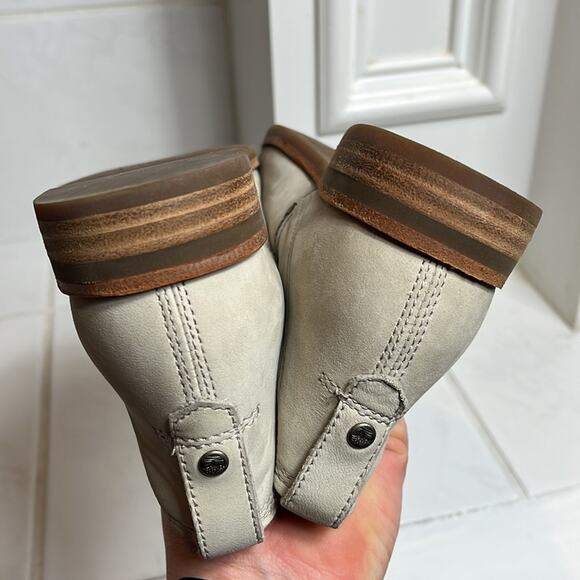 Timberland Somers Falls Chelsea Boot. - Picture 11 of 12